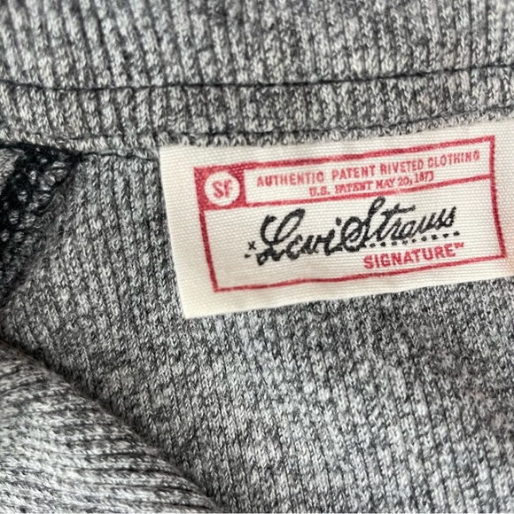 Levi Strauss Gray long sleeve - Picture 2 of 2